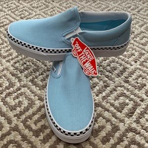VANS Classic Slip On Shoe Cool Blue with checkered sole - Size M6.5 W8